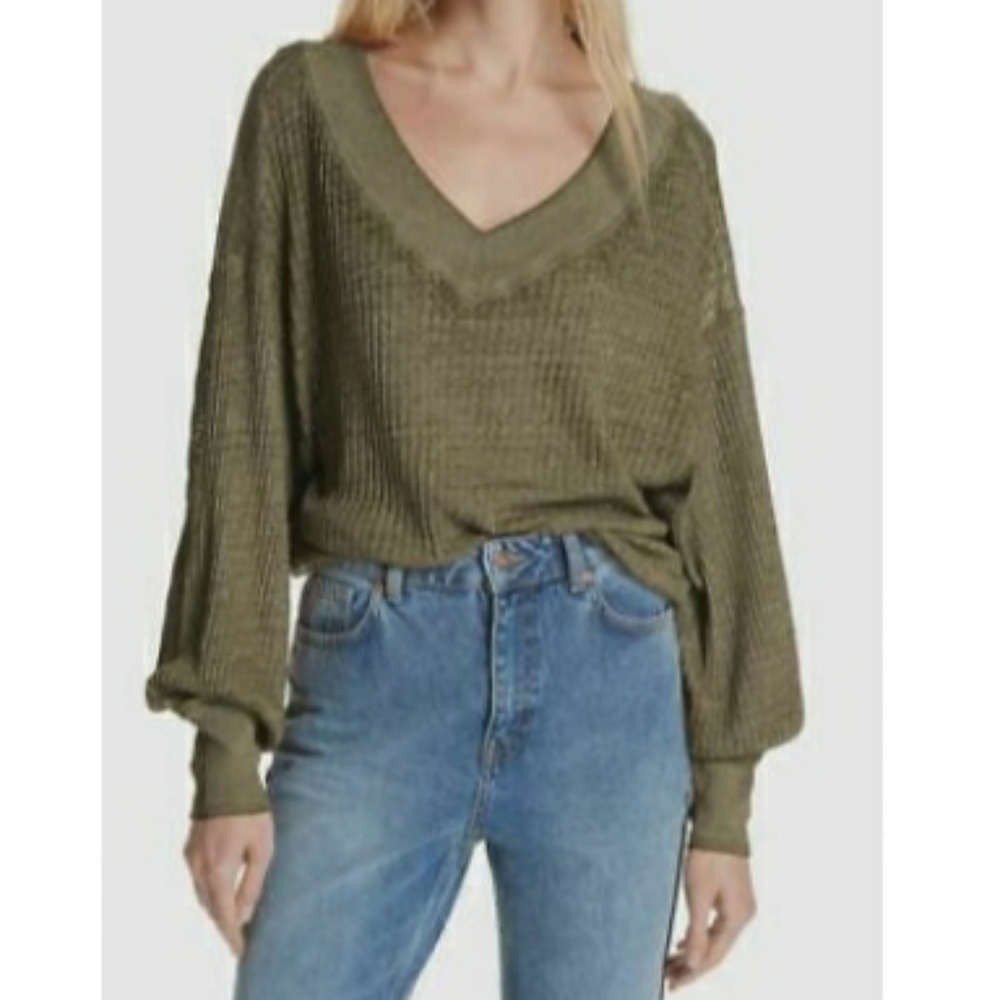 Free people olive green long sleeve vneck thermal